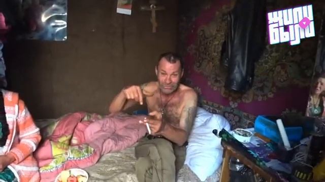 Покупки Олегину  и Лорки. День бомжа тв.