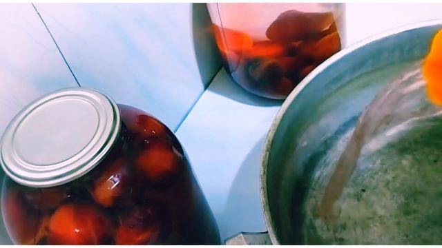 Компот из слив на зиму. Сливовый компот. Қысқа компот дайындау. смотреть онлайн