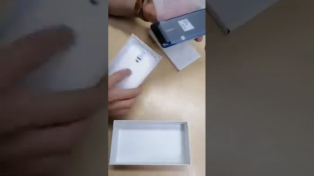 Смартфон OppO A9 не плох за свои деньги. смотреть онлайн