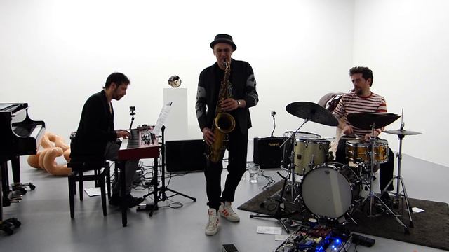 Pericopes + 1 - Kunsthaus, Linz, Austria, 2023-05-04 смотреть онлайн