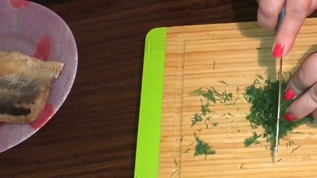 СЕЛЬДЬ. ЗАКУСКА К ПРАЗДНИЧНОМУ СТОЛУ смотреть онлайн