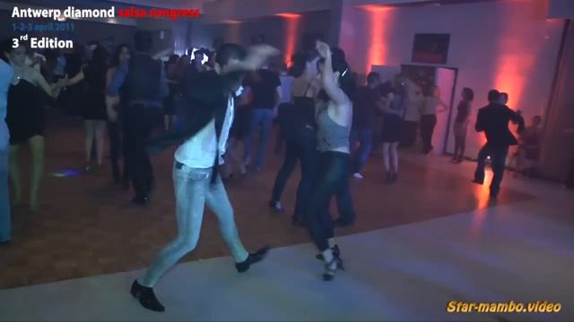 Adolfo Indacochea & Mélissa Rosado - social смотреть онлайн