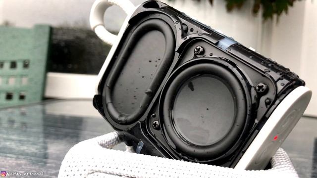 JBL GO 3 BASS TEST !!! (100% Volume) смотреть онлайн