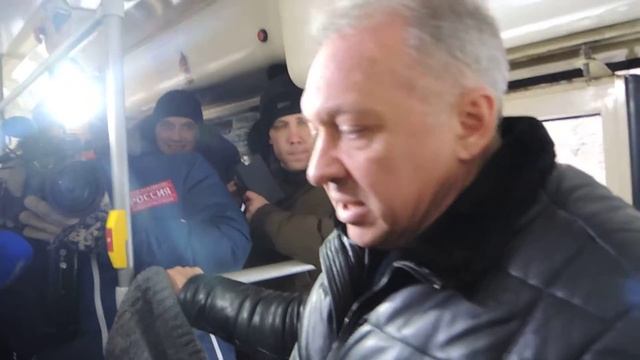 Глава СГЭТ Константин Касьянов на рейде по трамваям в Саратове смотреть онлайн