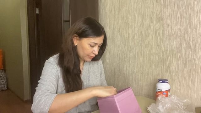 Жизнь возвращается. Лучшая бюджетная помада. смотреть онлайн