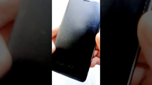 Мнение о чехол-книжке Samsung Wallet Cover для Galaxy J7 (2017) смотреть онлайн