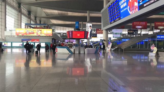 [4K]China walk tour | Walk in Chengdu East railway station смотреть онлайн