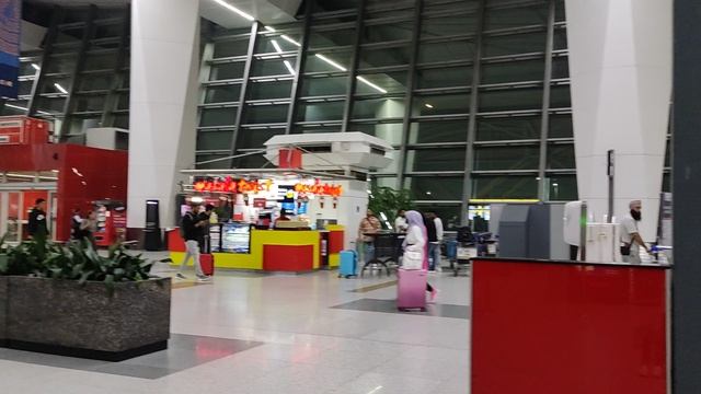 Аэропорт имени Идиры Ганди, Терминал 3 смотреть онлайн