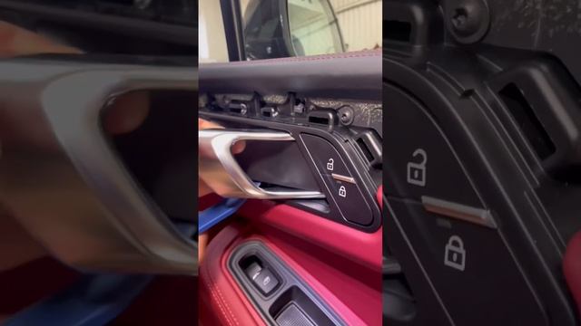 Как разобрать двери на Porsche Macan смотреть онлайн