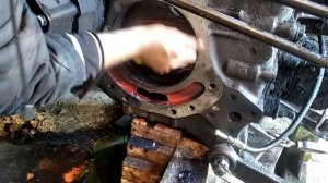 ЗАМЕНА ПОДШИПНИКА ПОЛУОСИ. ТРАКТОР МТЗ 892