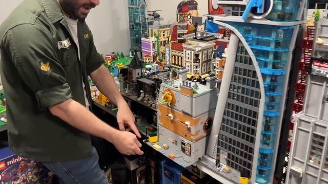 Adding AVENGERS TOWER to my LEGO CITY смотреть онлайн