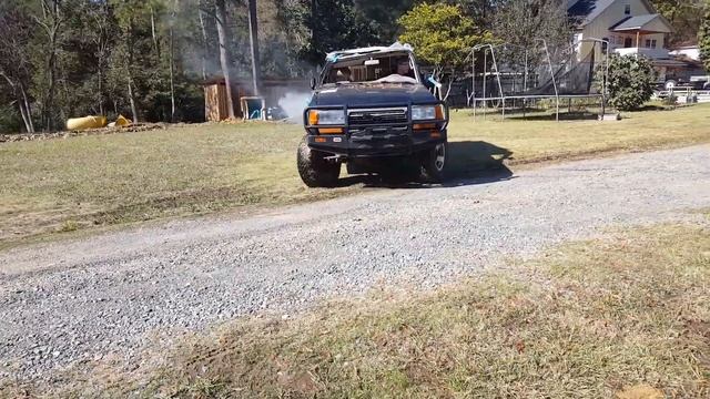 Toyota Land Cruiser 80 still driving after rollover все ещё на ходу смотреть онлайн