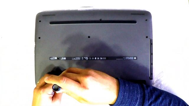 HP 250 G5 Cover Open смотреть онлайн