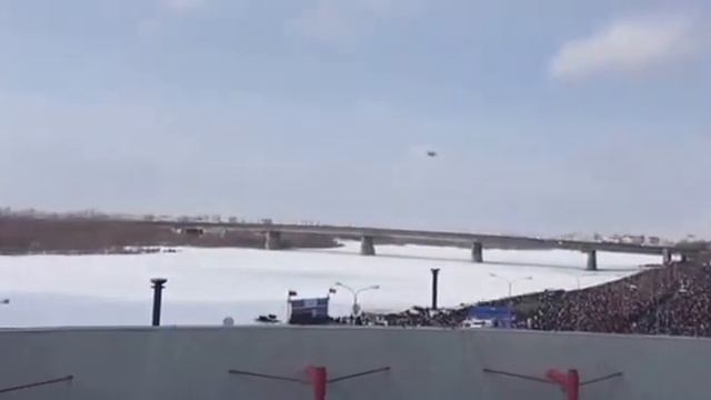 Завершение выступления Русских Витязей в Омске смотреть онлайн