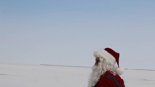 Santa's Summer Vacation смотреть онлайн