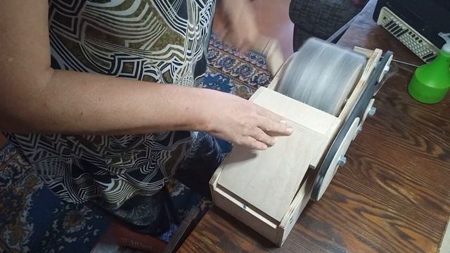 Сдёргивание пуха и ческа на кардере. #кардер #чёскапуха смотреть онлайн