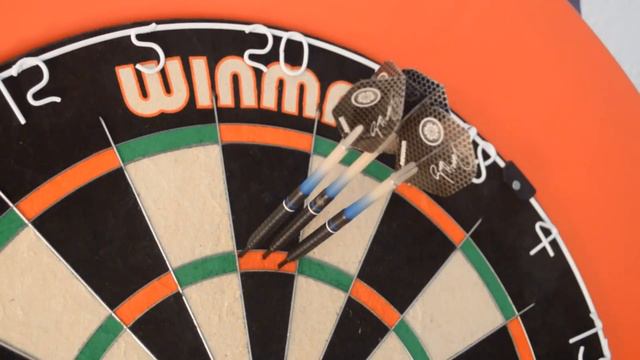 2015 Winmau Dean Winstanley Darts - 180 HD смотреть онлайн