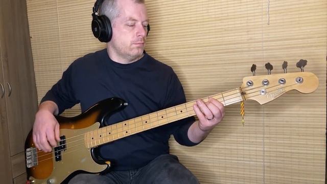 BRUCE CHANNEL - Hey! Baby - Bass cover смотреть онлайн