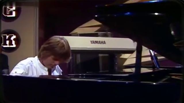 Emerson, Lake & Palmer - Show me the Way to go Home 1978 смотреть онлайн
