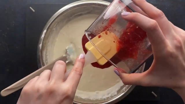 Клубничное мороженое // Рецепт. Десерт смотреть онлайн