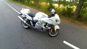 СУЗУКИ ХАЯБУCА впервые прокатился ОБЗОР