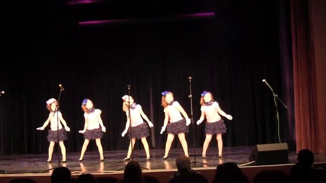 Студия эстрадного вокала Конфетти Солнечный диск смотреть онлайн