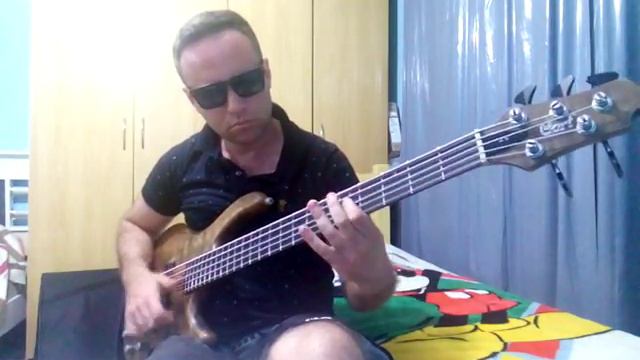 Bass Cort A5 смотреть онлайн