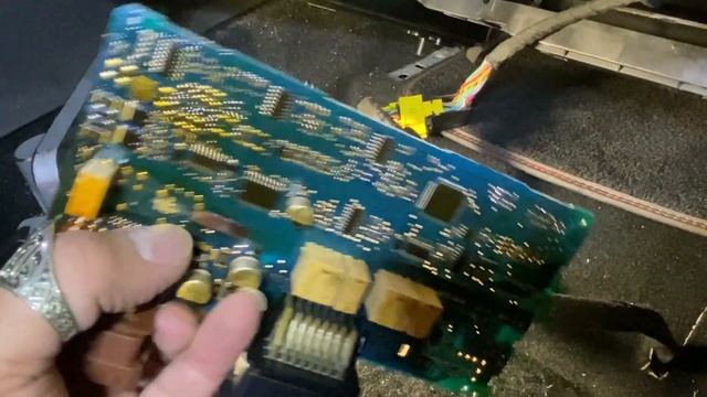 peugeot 308 driver's seat electrics problem مشكلة كهرباء مقعد السائق بيجو فحص من غير خريطة смотреть онлайн