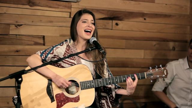 Voy a Ti - Live session Unplugged con Letra - Daniela Aedo смотреть онлайн