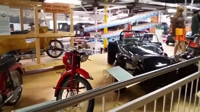 Музей мотоциклов в Германии. Museo de la motocicleta en Alemania. Motorcycle Museum in Germany. смотреть онлайн