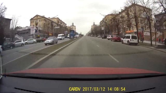 Штатный регистратор IMX 322 JOOY A1, днем смотреть онлайн