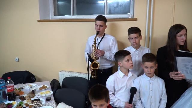 ||Все мы разойдёмся кто куда-family Vegera смотреть онлайн