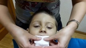 Логопедический массаж губ и языка для не говорящих детей  Как делать в домашних условиях