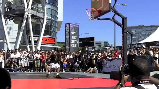 The BEST Dunkers In The World смотреть онлайн