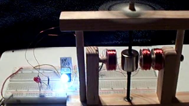 Voltage regulator oscillator by Jonnydavro.ASF смотреть онлайн