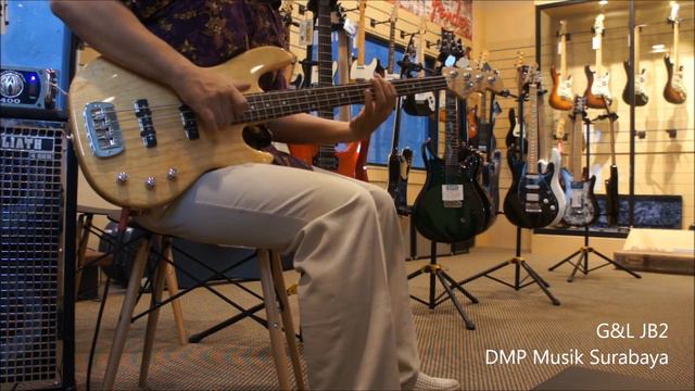 G&L JB2 Bass Guitar with SWR Goliath IV 4X10 Bass Speaker Cabinet смотреть онлайн