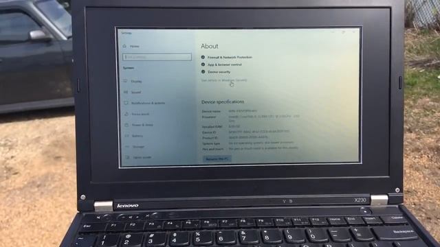 Thinkpad X230 with a "E-Ink" display at 30fps смотреть онлайн