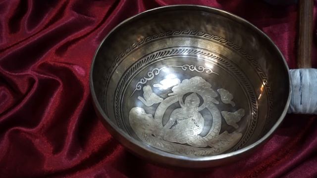 Б23.2см-148ГцРе. ПОЮЩАЯ ЧАША ДЛЯ МАССАЖА И МЕДИТАЦИИ - НЕПАЛ. КУПИТЬ ТИБЕТСКУЮ ЧАШУ МОСКВА ВИДЕО ОБ смотреть онлайн