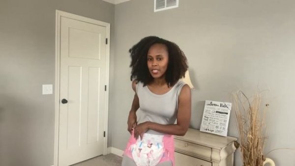 BULKY DIAPER under REGULAR CLOTHING (bulky or discreet)| HOW TO DISCREETLY WEAR ADULT DIAPERS?