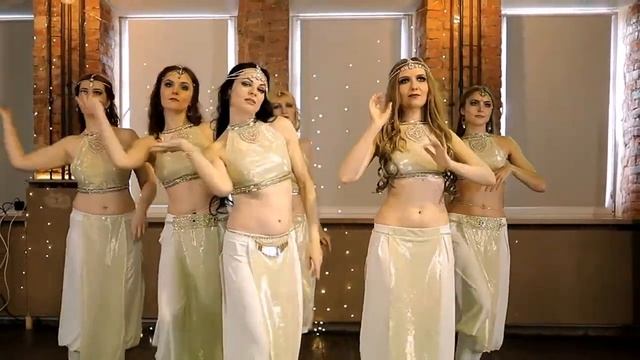 Алена Карасева & PinUp Studio. Индиан Трайбл Фьюжн @ Вечеринка в стиле Трайбл смотреть онлайн