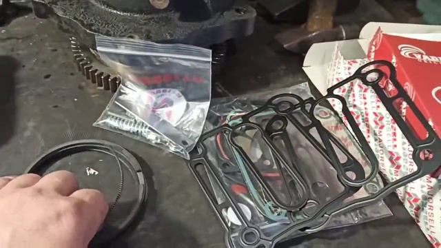 Бюджетный ремонт пневмо компрессора Freightliner смотреть онлайн