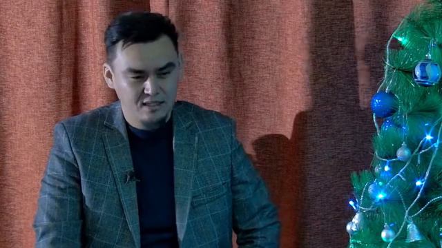 ГАЛСТУКСУЗ МАЕК: ТӨРӨХАН ЖУНУСБЕКОВ МЕНЕН смотреть онлайн