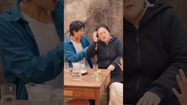 【回到80年代當美妻-全集】現代女醫生因為醫鬧意外穿越到遊戲世界，只有賺夠了一百萬才能離開，於是開啟了賺錢之旅...#甜宠#女频#爱情 #短剧 смотреть онлайн
