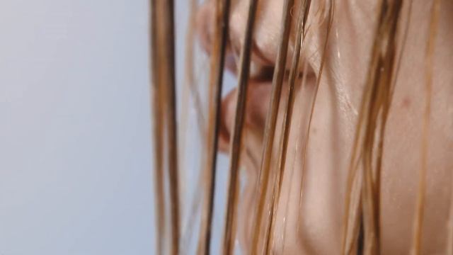 Run-Through Detangling Shampoo | Oribe Hair Care