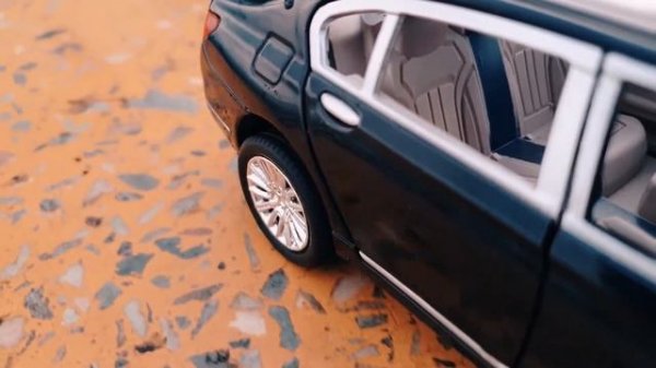 BMW 7 Series Limousine ★ BMW 7 Series ★ RC Car ★ Toy Revolution