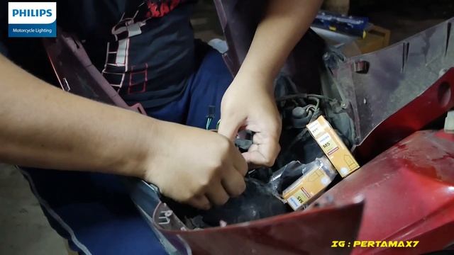 Mudah Banget Pakai Lampu LED Philips di Honda Vario 110 MMC, Terang Dan Hemat Daya ENG SUB #philips смотреть онлайн