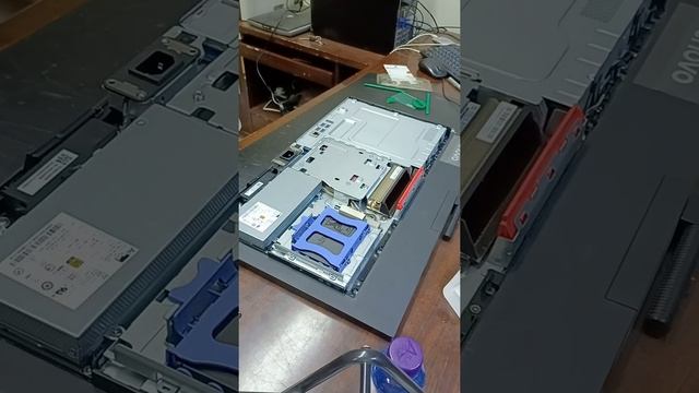 Lenovo Thinkcentre M920z Disassembly