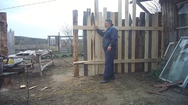 Авангардный забор из горбыля и подгорбыльника. смотреть онлайн