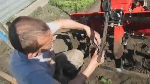 Домкрат для мотоблока в деле