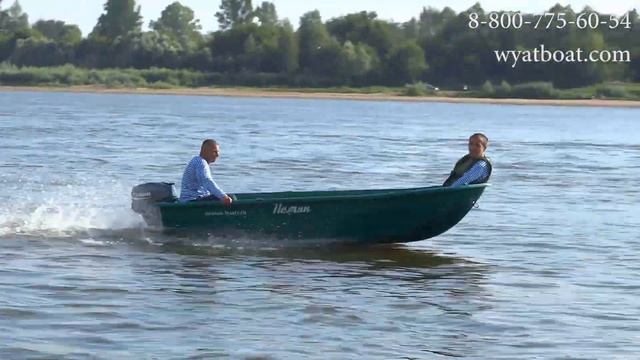 Лодка с тримаранными обводами Неман-340 стеклопластиковая смотреть онлайн